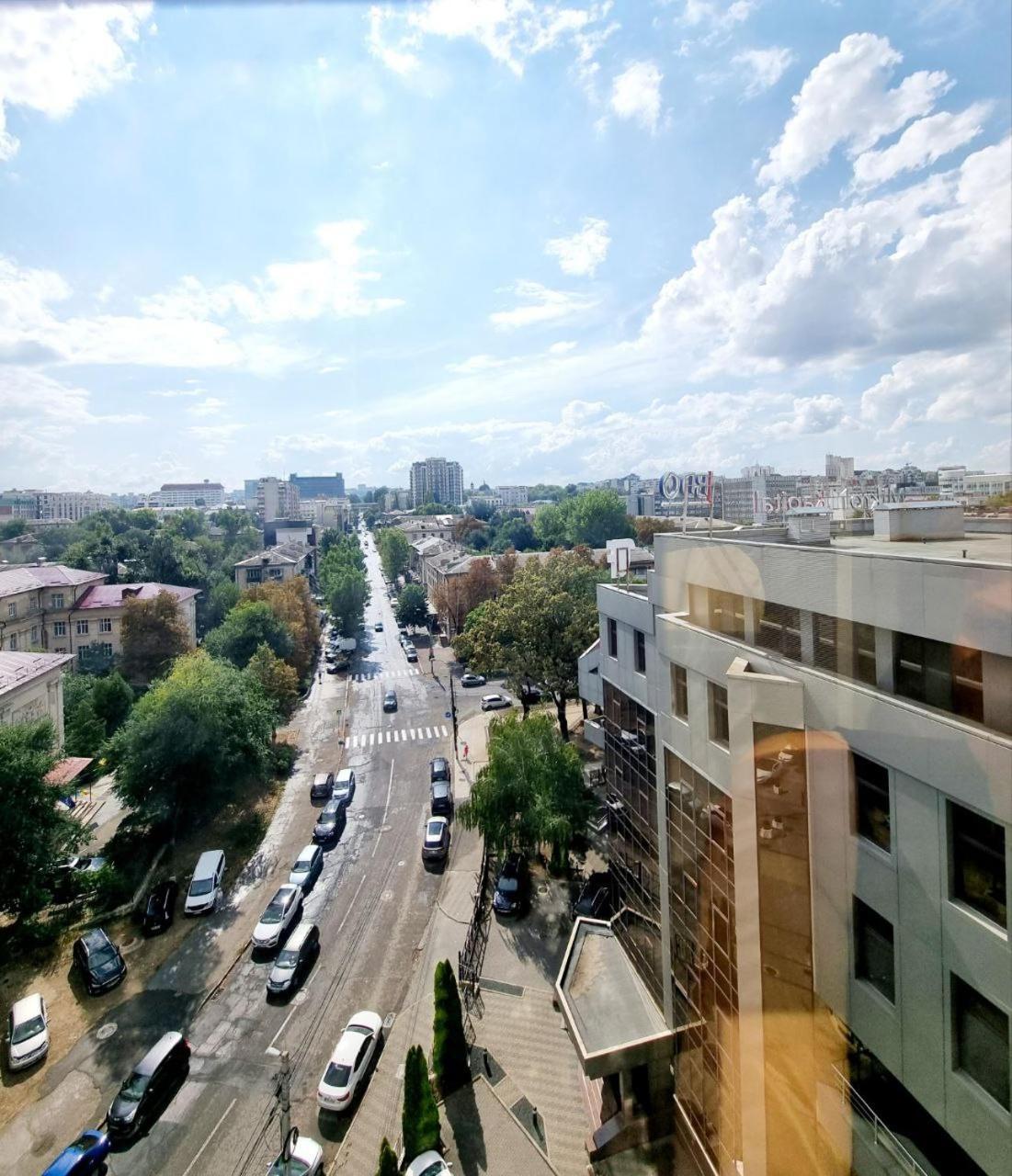 Perfect View Of The City Center Kisinyov Kültér fotó